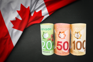 Canadian flag and currency - featured image