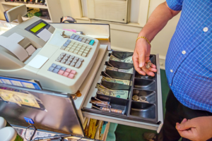 How Much Does Buc-ee's Make in a Day Conveniently? - BankDeets